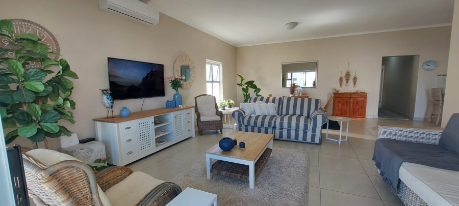 3 Bedroom Property for Sale in Blue Lagoon Western Cape